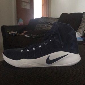 Hyperdunk Size US18 NIKE ZOOM